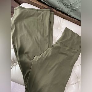 Aerie offline high rise real me flare leggings in olive green